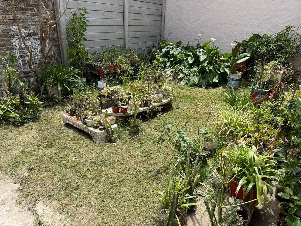 Venta- Casa 5 amb. Bernal- COCHERA Y PARRILLA 3