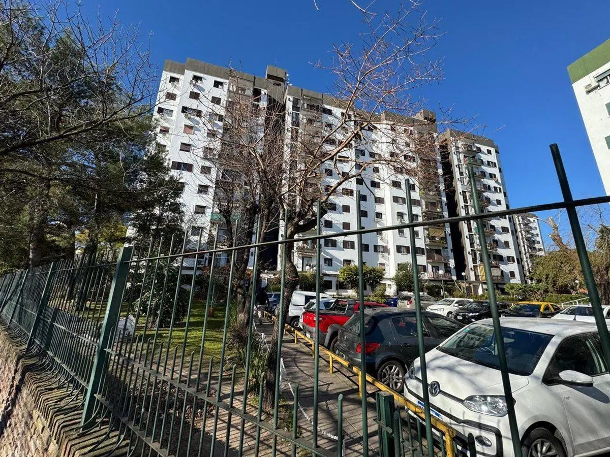 VENTA DEPARTAMENTO 4 AMBIENTES EN WILDE 3