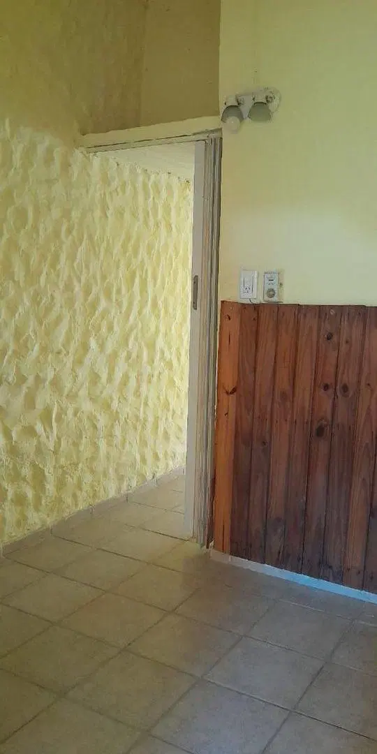VENTA DE CASA EN BERAZATEGUI 3