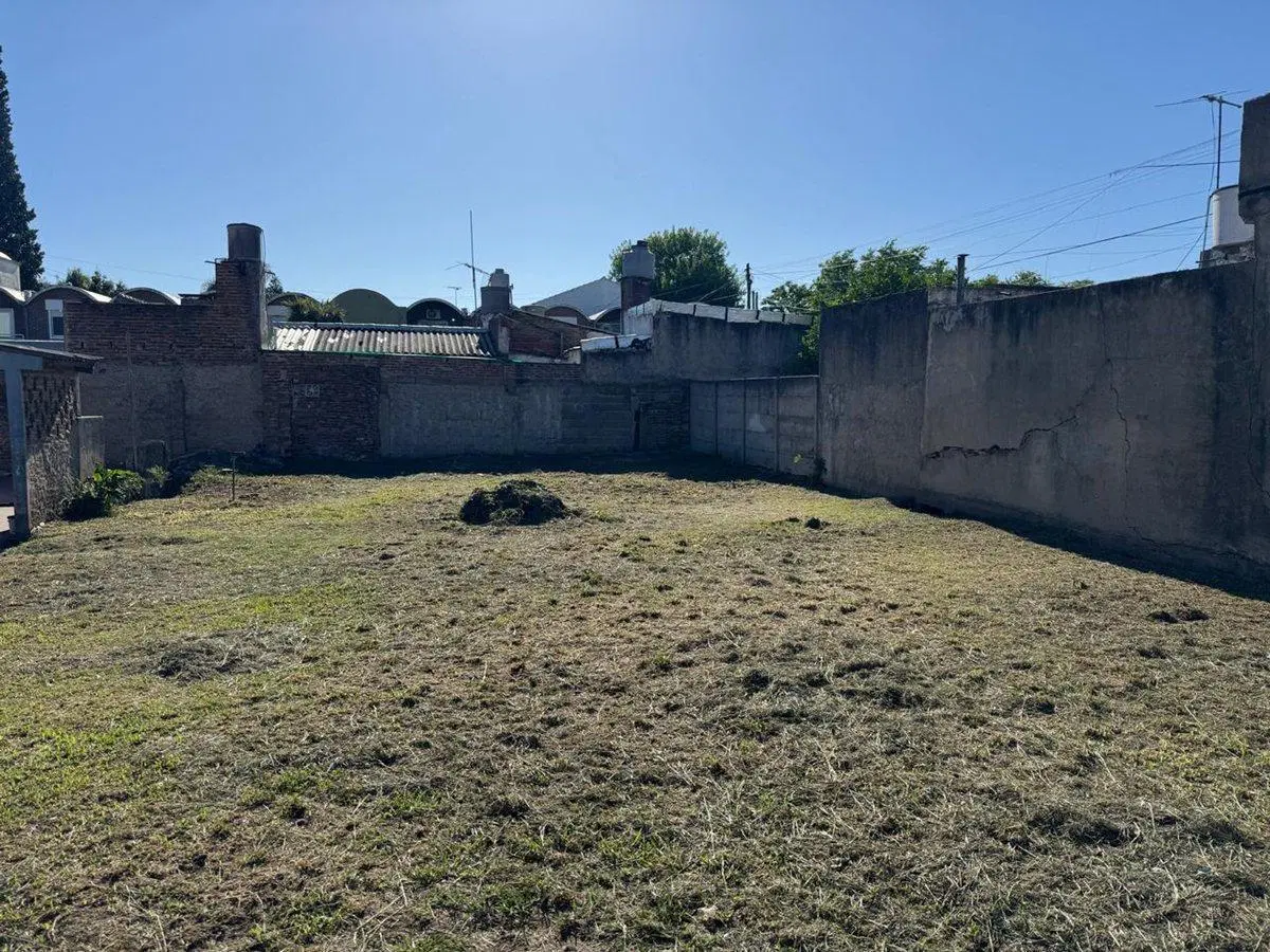 VENTA LOTE PARA INVERSION - FLORENCIO VARELA 4