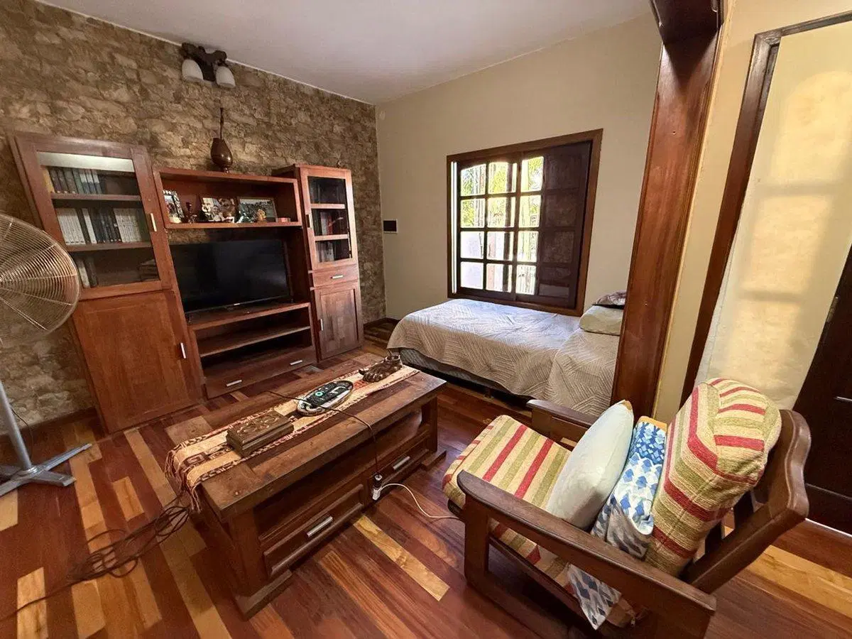 VENTA DE CASA EN EZPELETA 4
