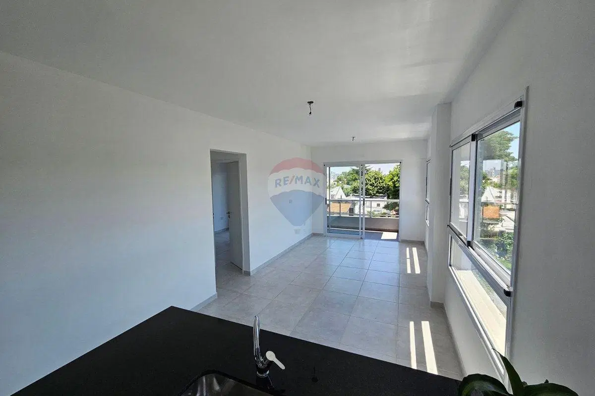 VENTA DEPARTAMENTO 2 AMB A ESTRENAR CON COCHERA 4