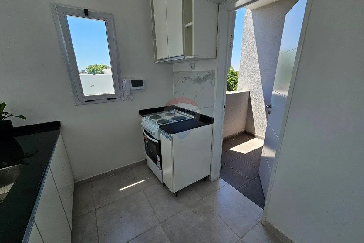 VENTA DEPARTAMENTO 2 AMB A ESTRENAR CON COCHERA 5