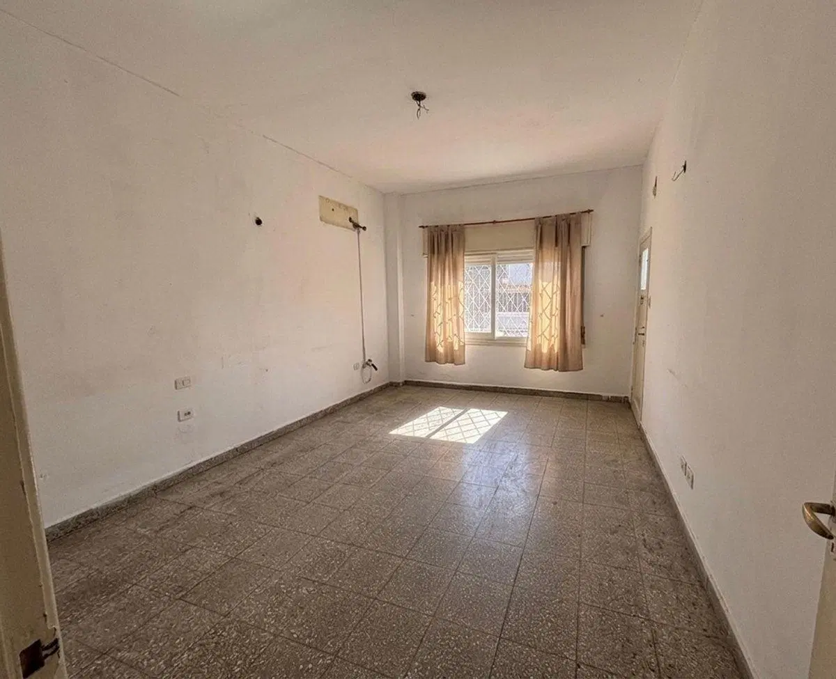 Venta Casa 3 Ambientes con Cochera en Quilmes 2