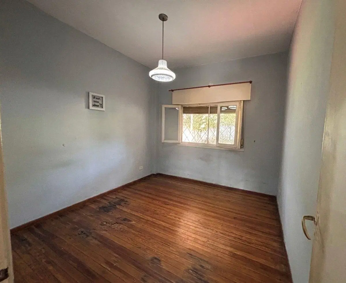 Venta Casa 3 Ambientes con Cochera en Quilmes 5