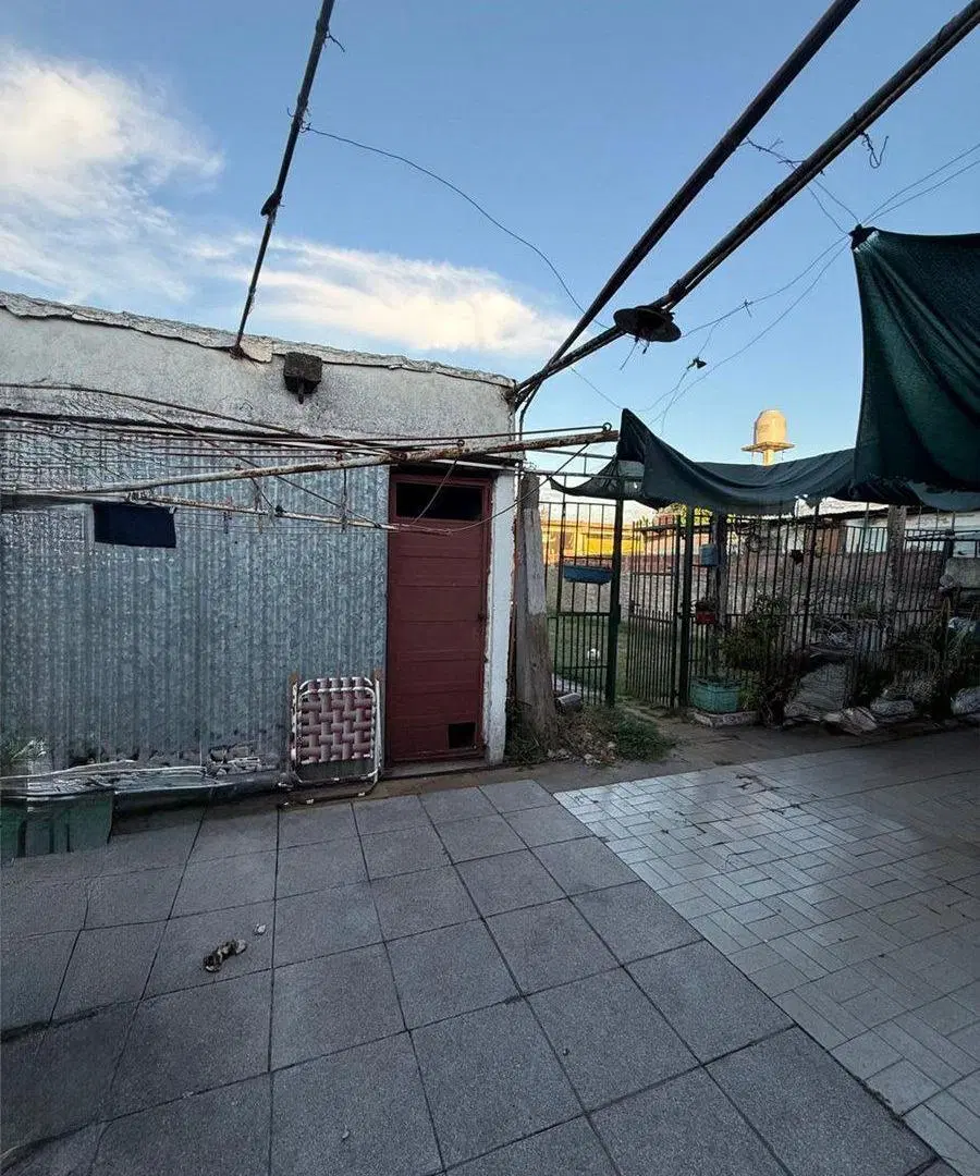 Vende casa en Berazategui 3
