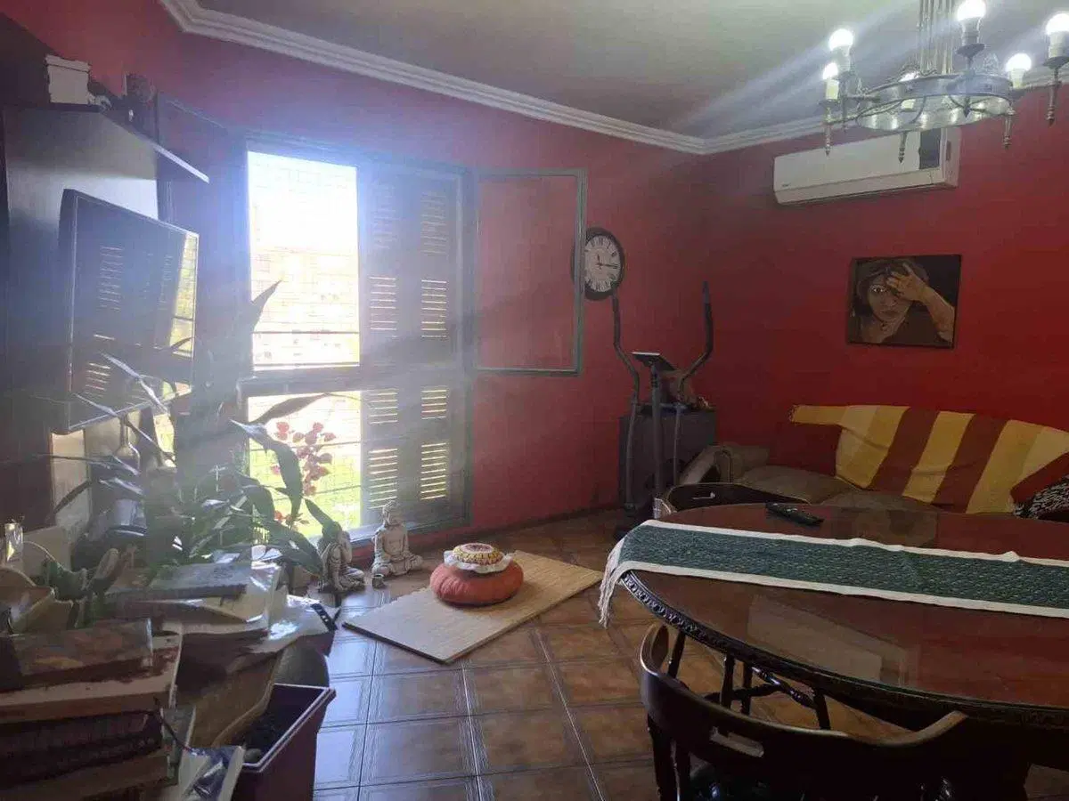 VENTA Depto 4 ambientes. Sarandi. Avellaneda 5