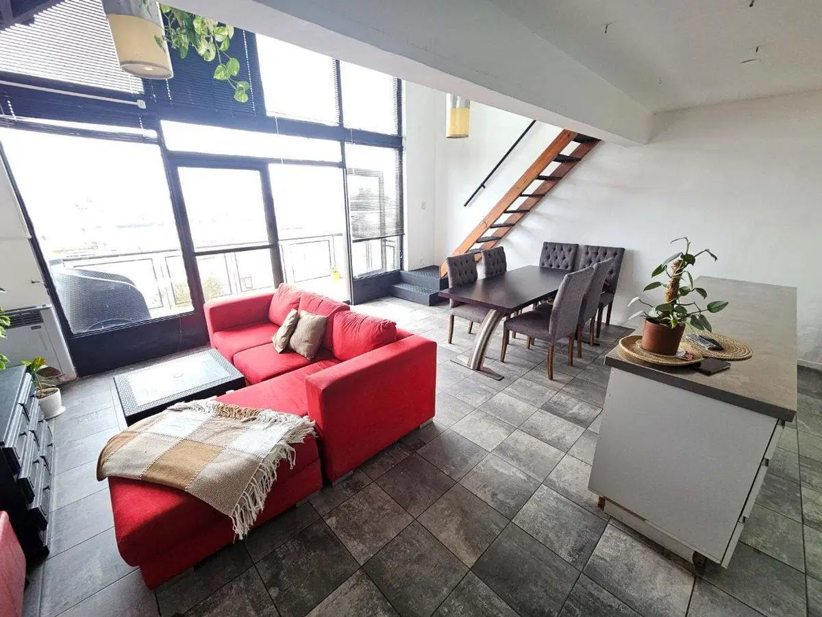 VENTA DEPARTAMENTO 2 AMBIENTES C TERRAZA QUILMES 3