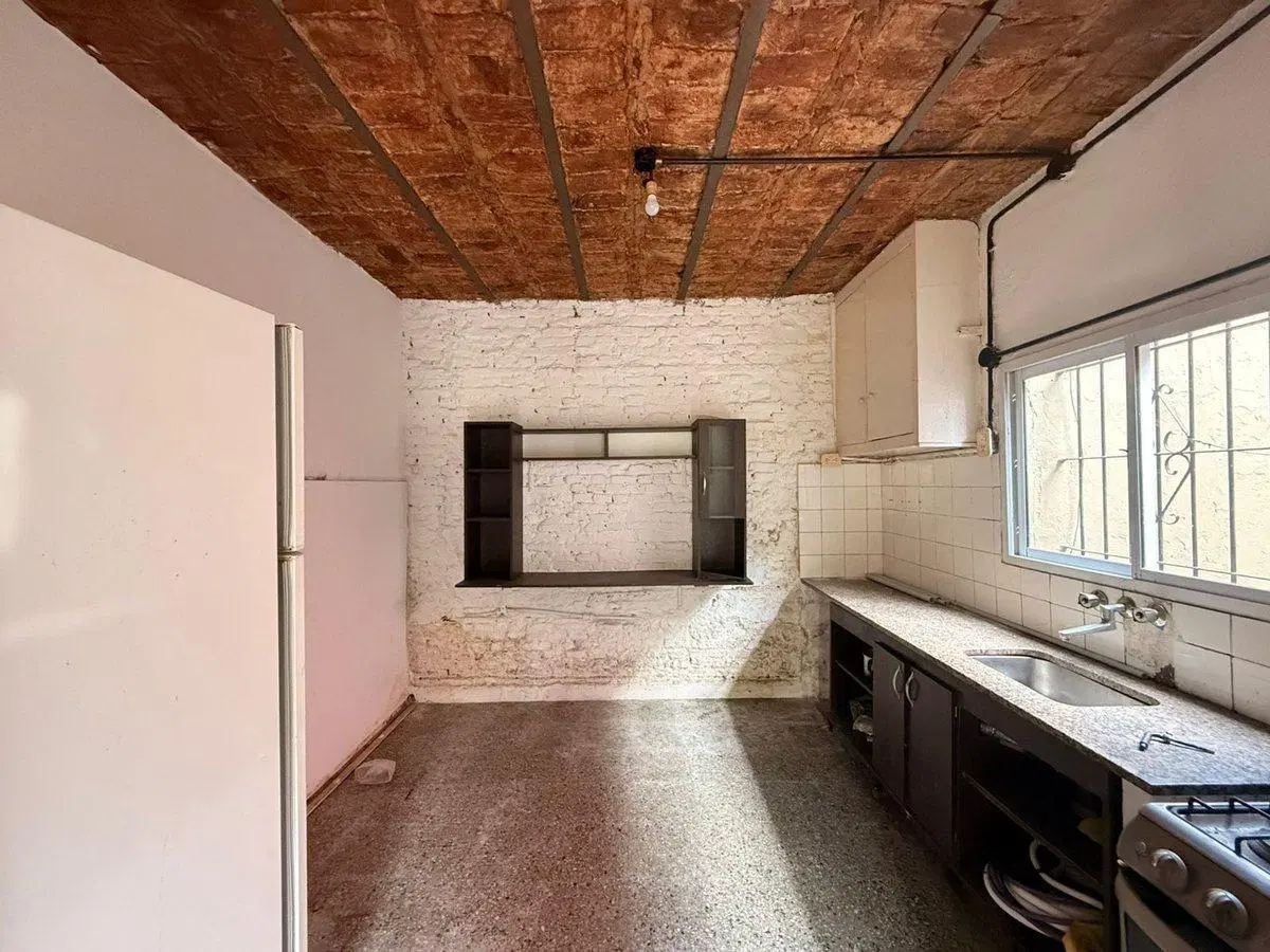 VENTA PH INTERNO 2 AMB BERNAL CON PATIO APTO CRED 4