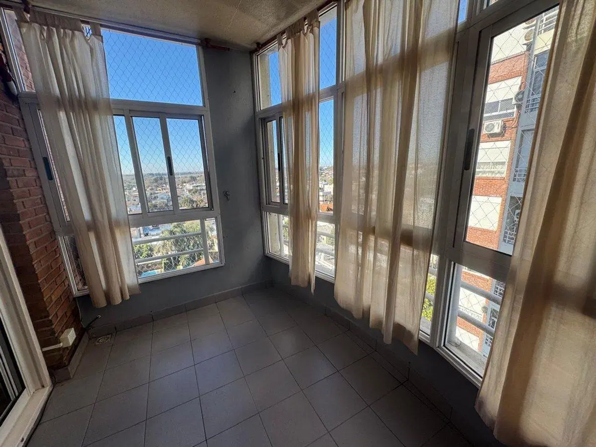 Departamento en venta 3 ambientes cochera bernal 4