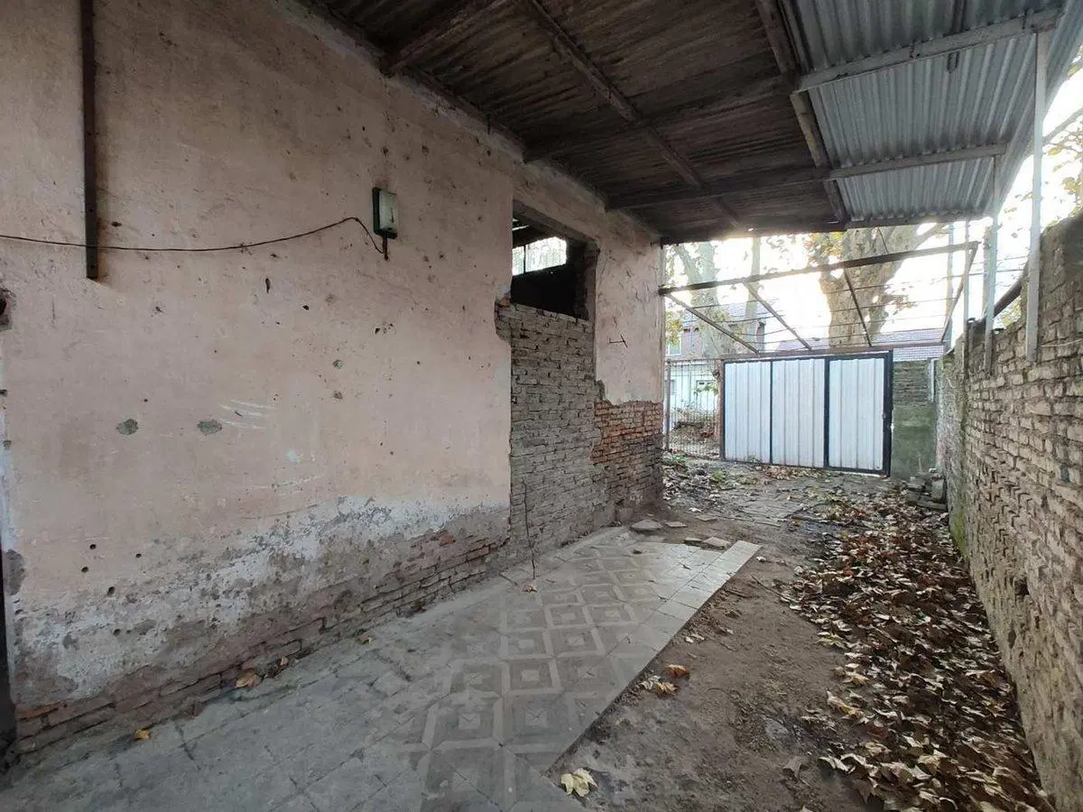 Excelente Terreno con vivienda en Quilmes 4