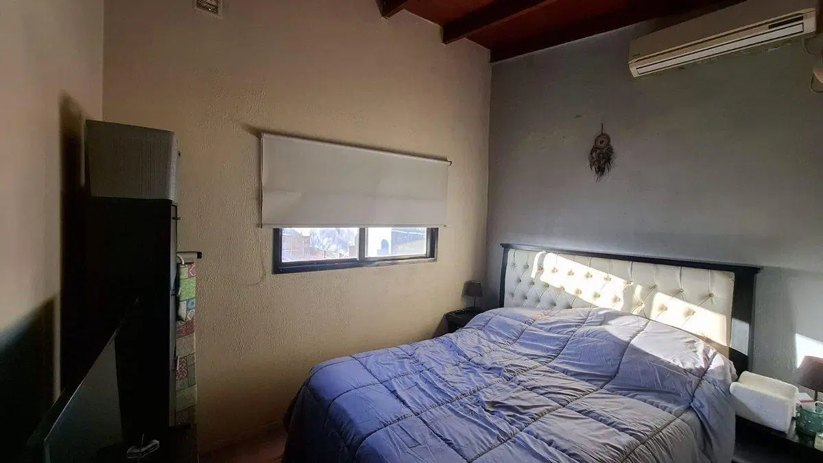 VENTA EN BLOQUE DE CASA PH  QUILMES 4
