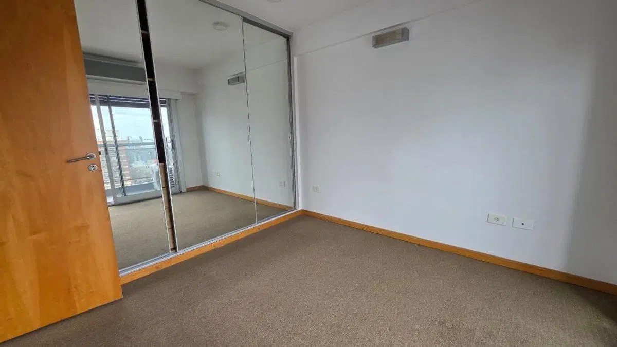 VENTA DEPTO QUILMES CENTRO 8