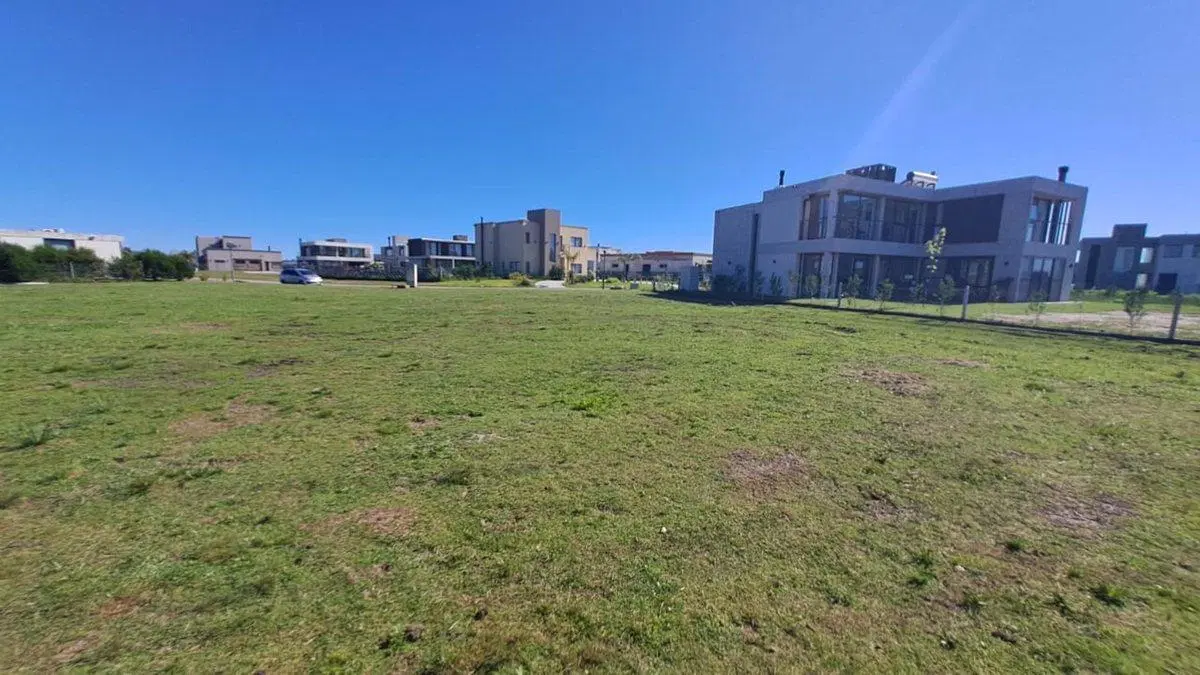 Venta Lote en Sebastián Gaboto 3