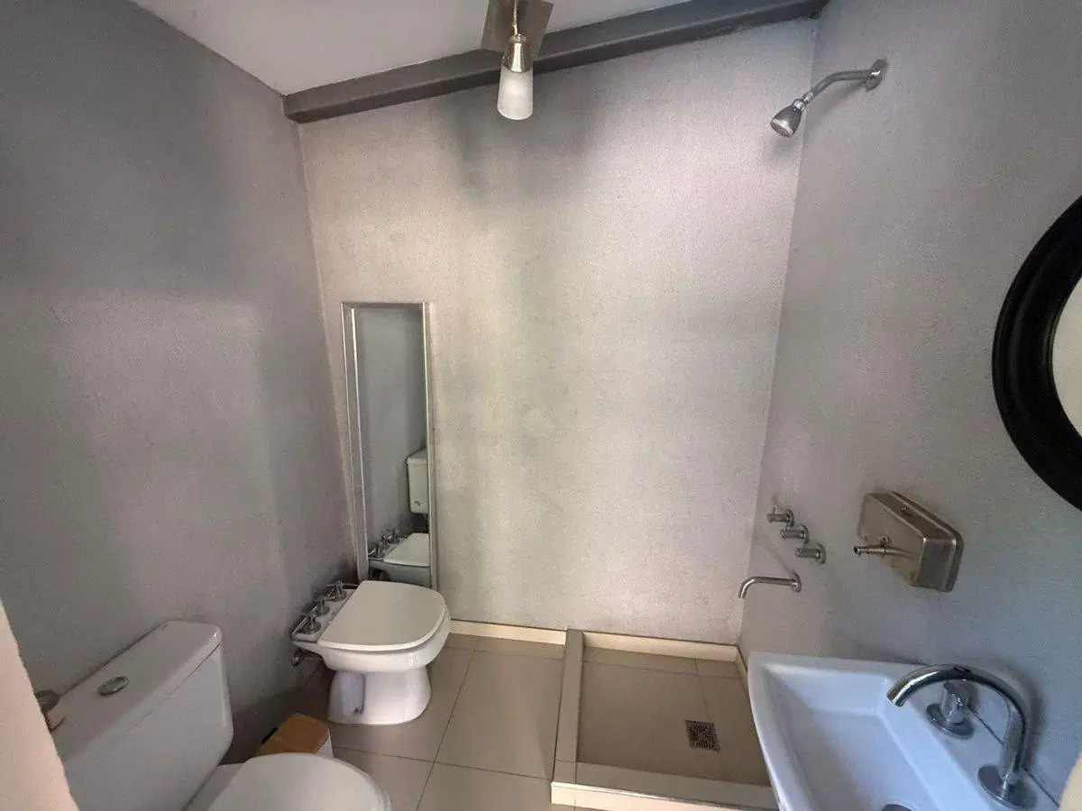 VENTA DE CASA DE 4 AMBIENTES EN BERAZATEGUI 4