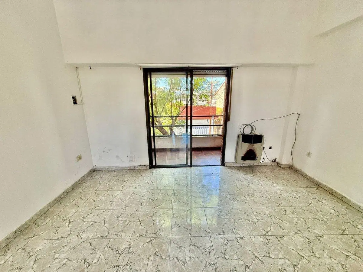 Alquiler Departamento 3 ambientes en Bernal 3
