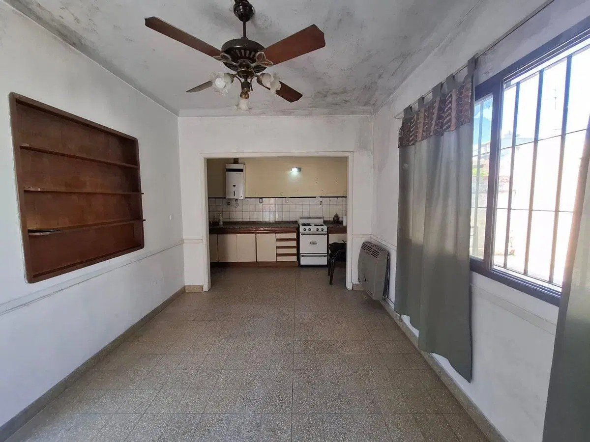 VENTA PH 4 AMB CON PATIO A RECICLAR APTO CRÉDITO 5