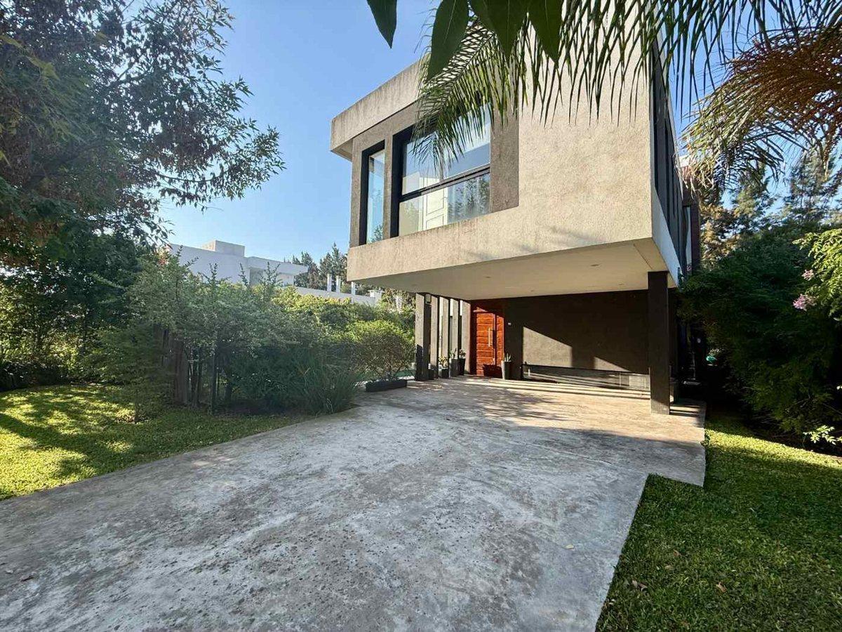 VENTA CASA HUDSON