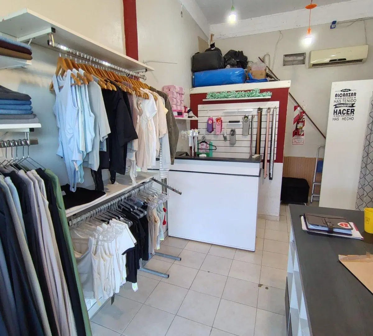 Local a la venta -  Varela 3