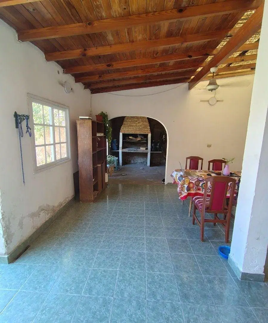 VENTA DE CASA CON LOTE - DEPARTAMENTO A TERMINAR- 5