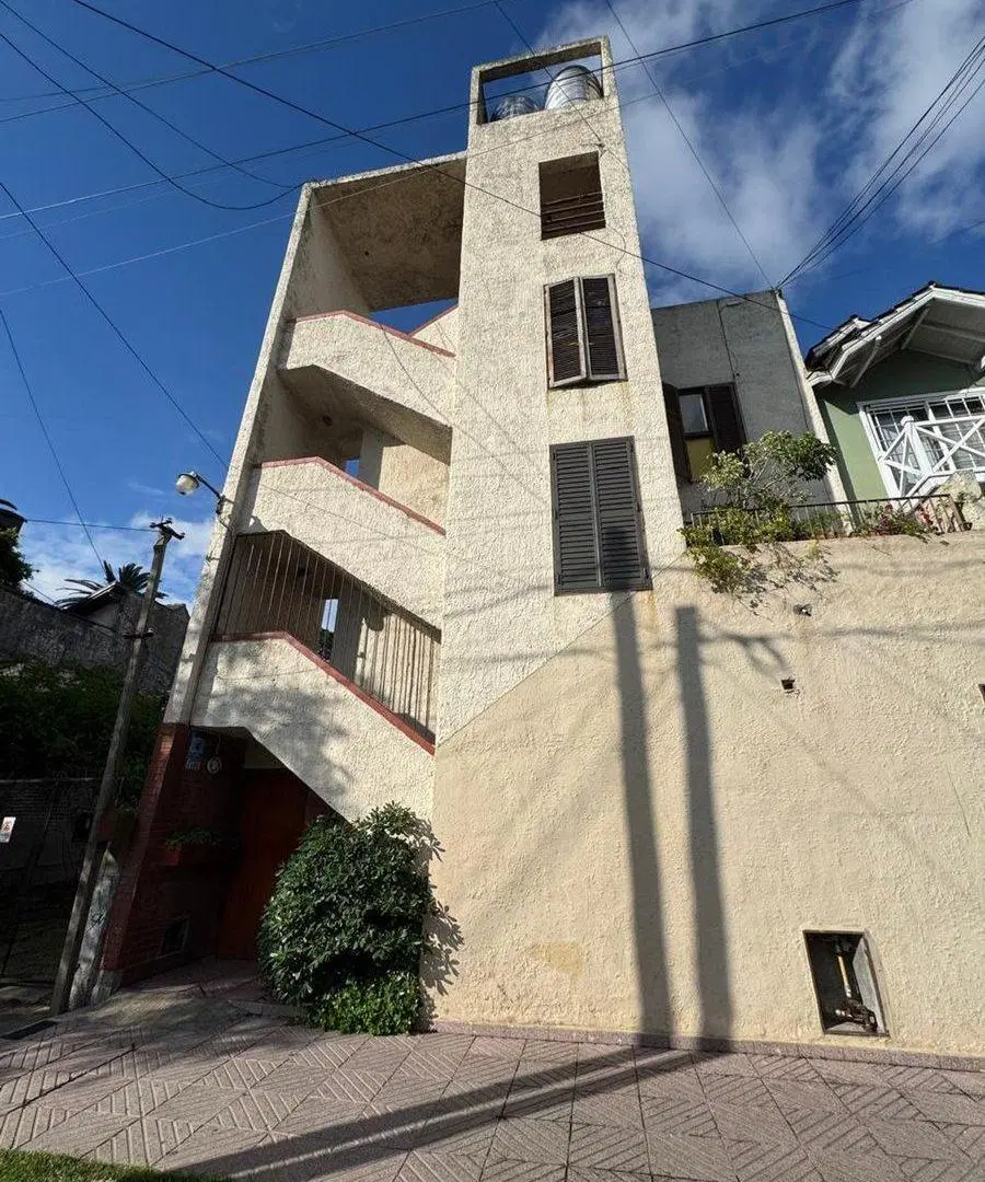 VENTA DEPTO PH 3 AMBIENTES WILDE CENTRO 4