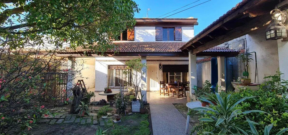 VENTA CASA 5 AMBIENTE COCHERA CUBIERTA WILDE 2