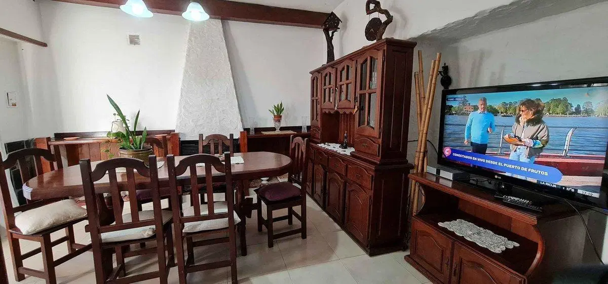 VENTA CASA 5 AMBIENTE COCHERA CUBIERTA WILDE 5