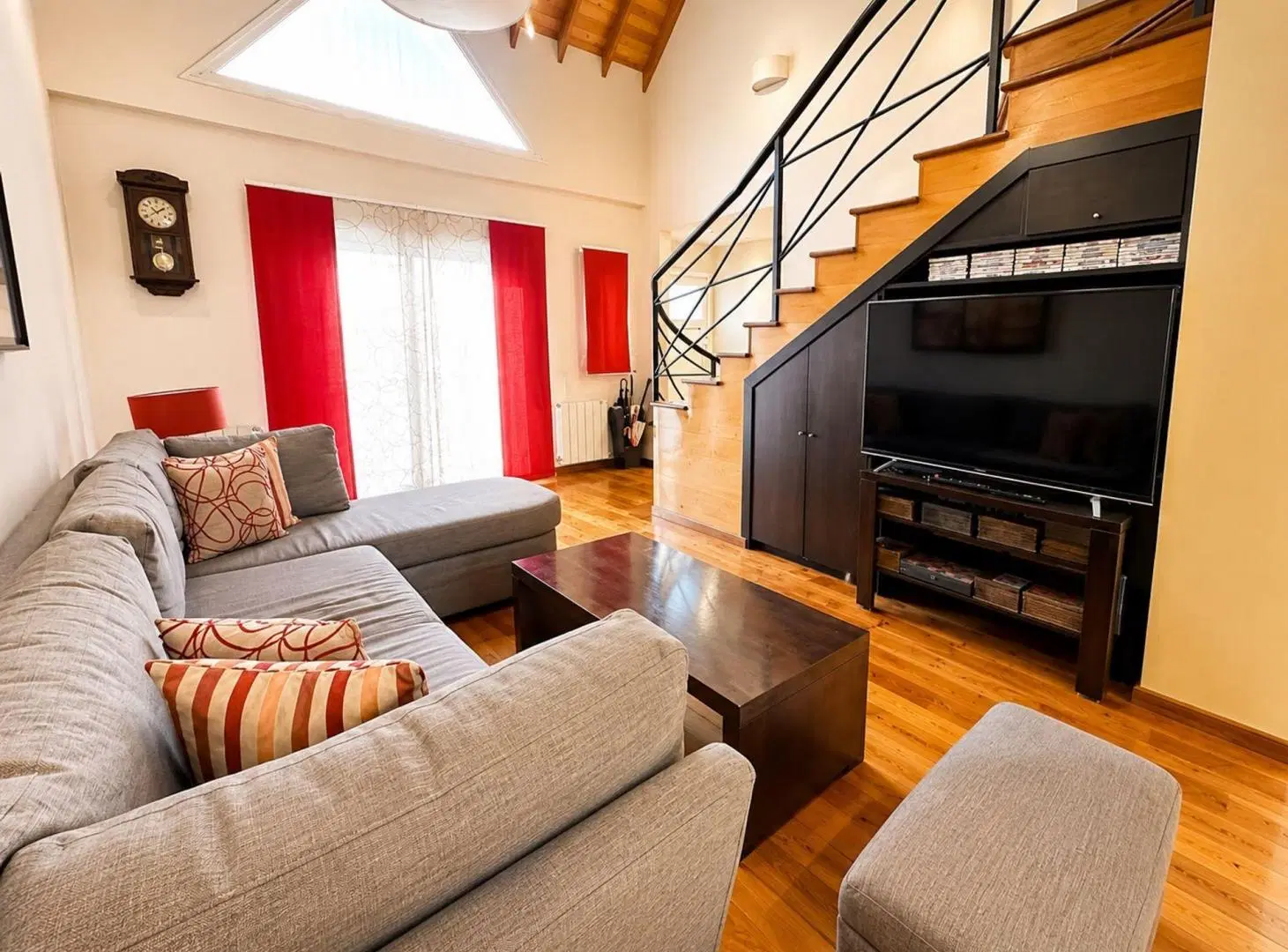 VENTA CASA 5 AMBIENTES JARDIN PILETA BERNAL CENTRO 8