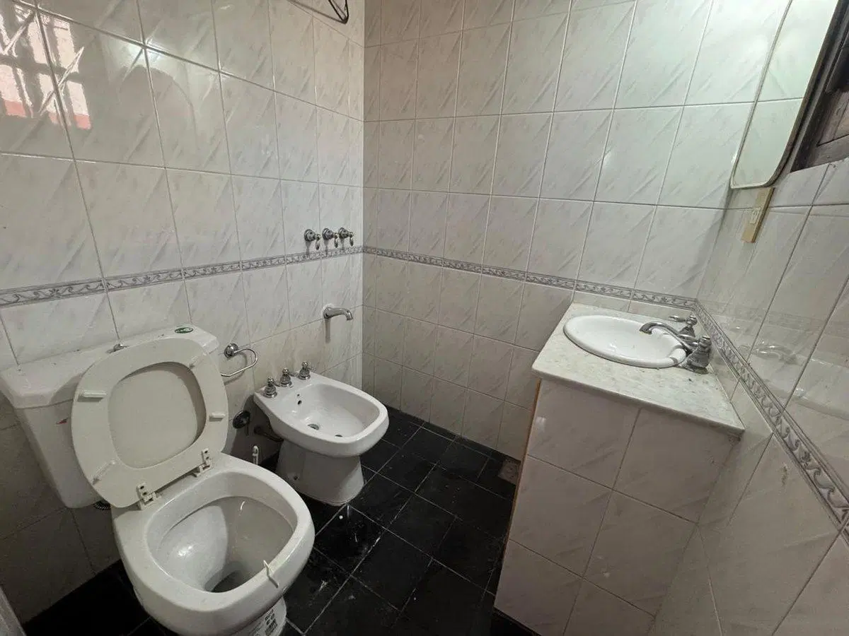 VENTA CASA EN FLORENCIO VARELA 5
