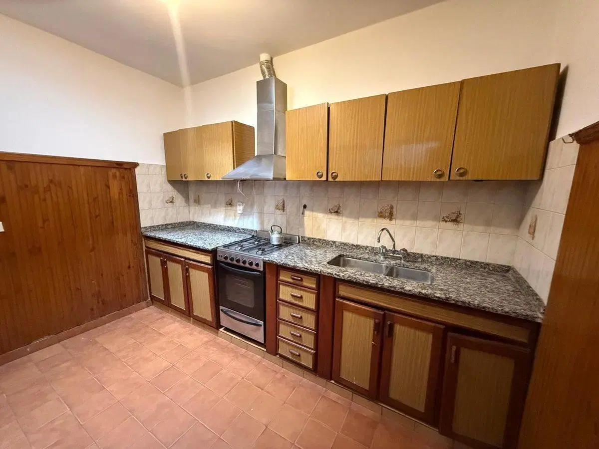 CASA DE 3 AMBIENTES 2