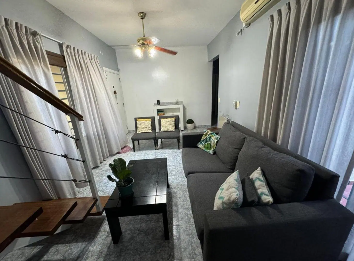 Casa Venta 4 Ambientes Pileta Berazategui 2