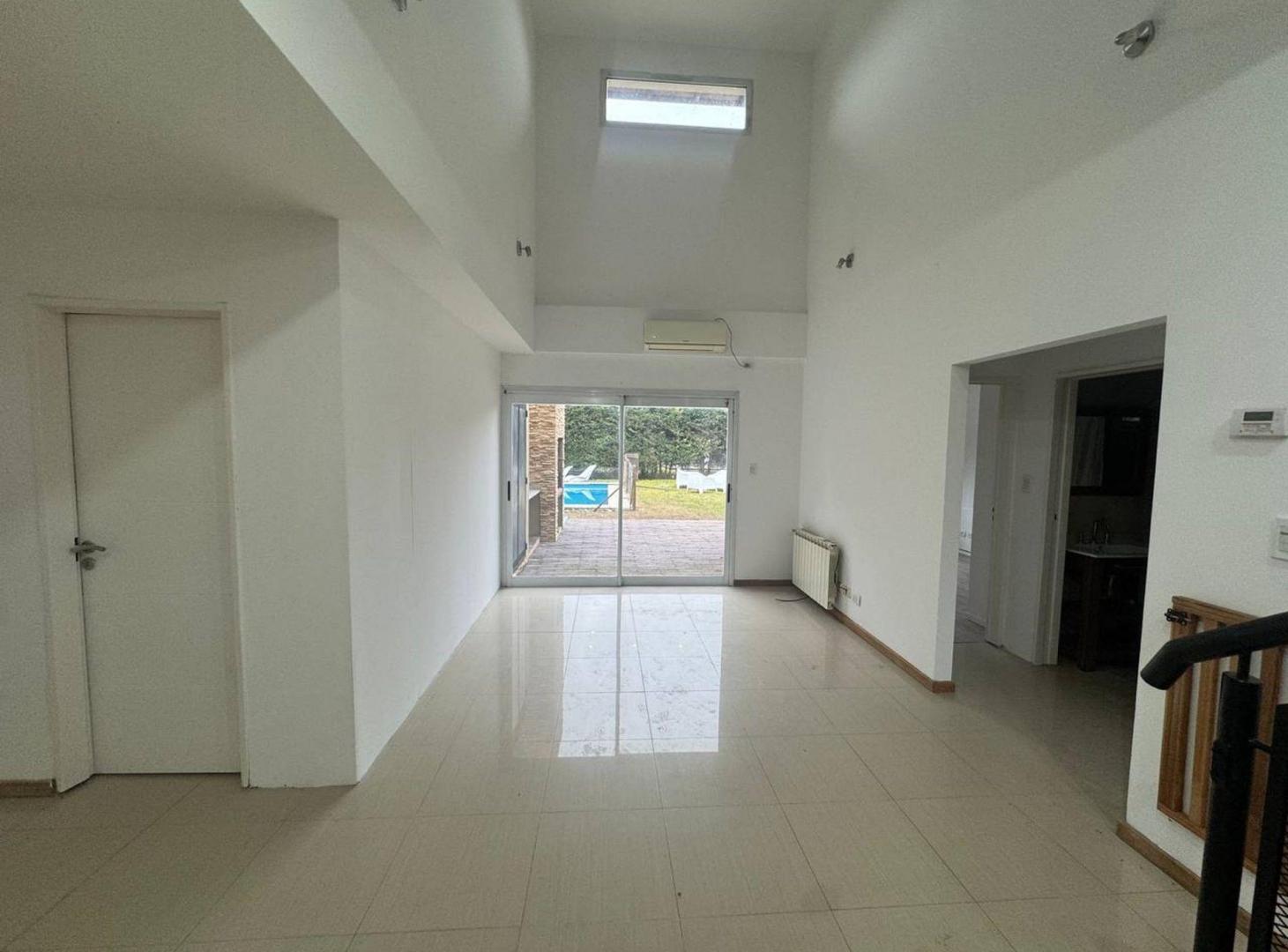 Foto de ALQUILER CASA 4 AMBIENTES ALTOS DE HUDSON 2, imagen 3