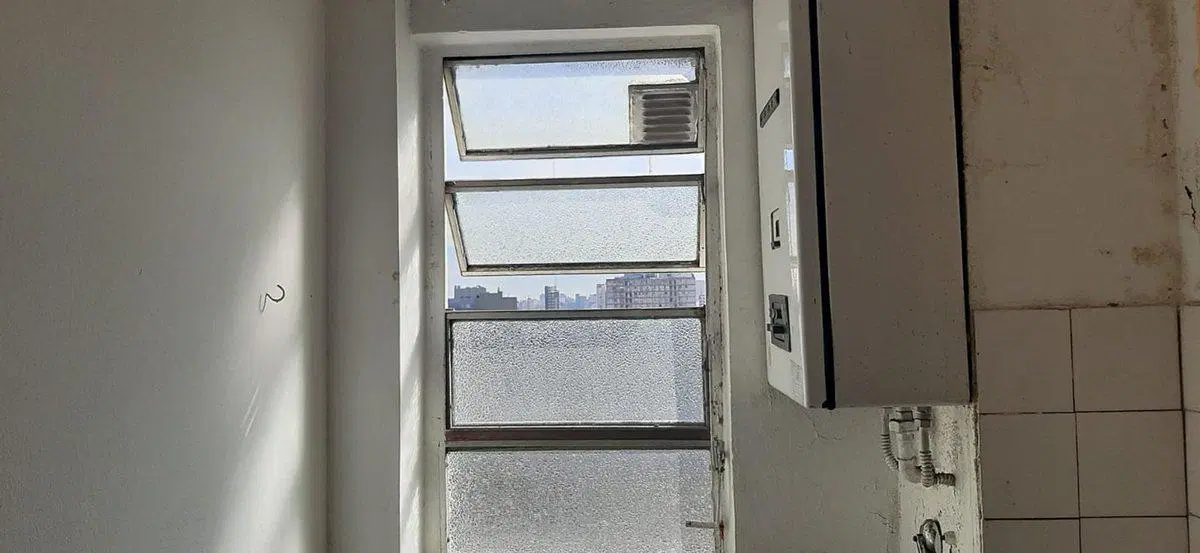 Venta monoambiente frente a Est. Sarandí 5
