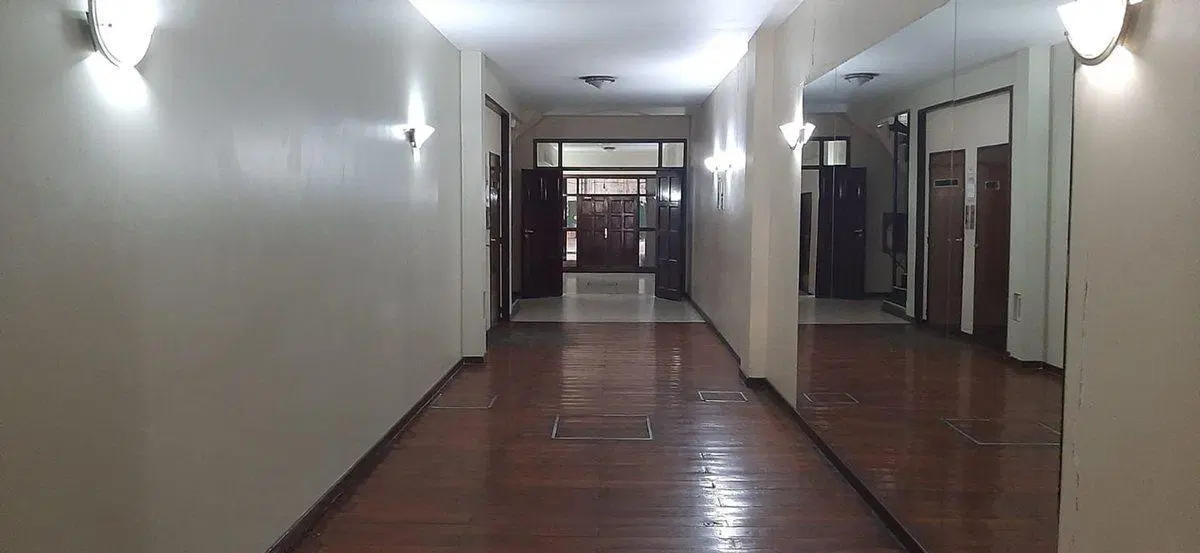 Venta monoambiente frente a Est. Sarandí 2