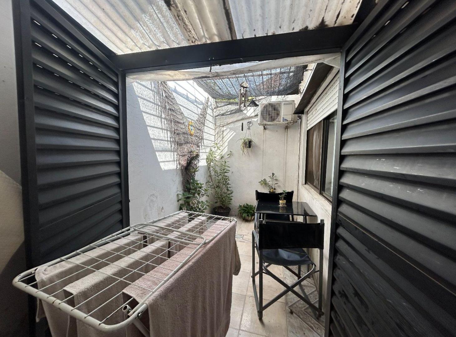 CASA 3 AMBIENTES QUILMES OESTE