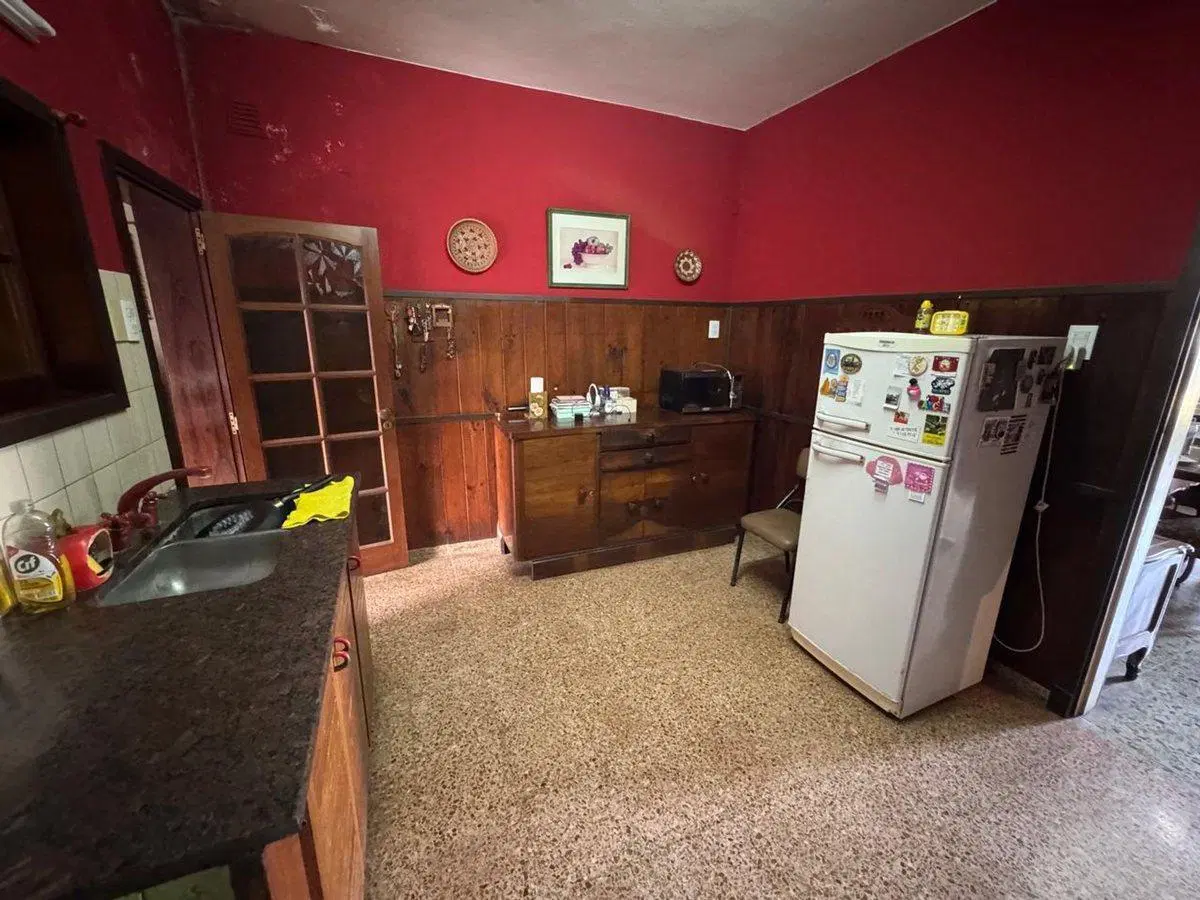 VENTA CASA 3 AMB  FLORENCIO VARELA APTO CREDITO 4