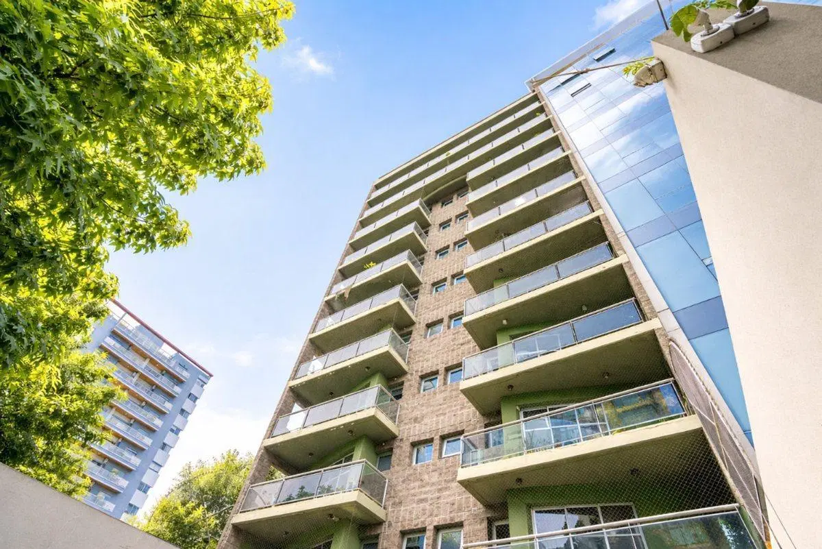 VENTA DEPARTAMENTO SEMIPISO 3 AMBIENTES QUILMES 3