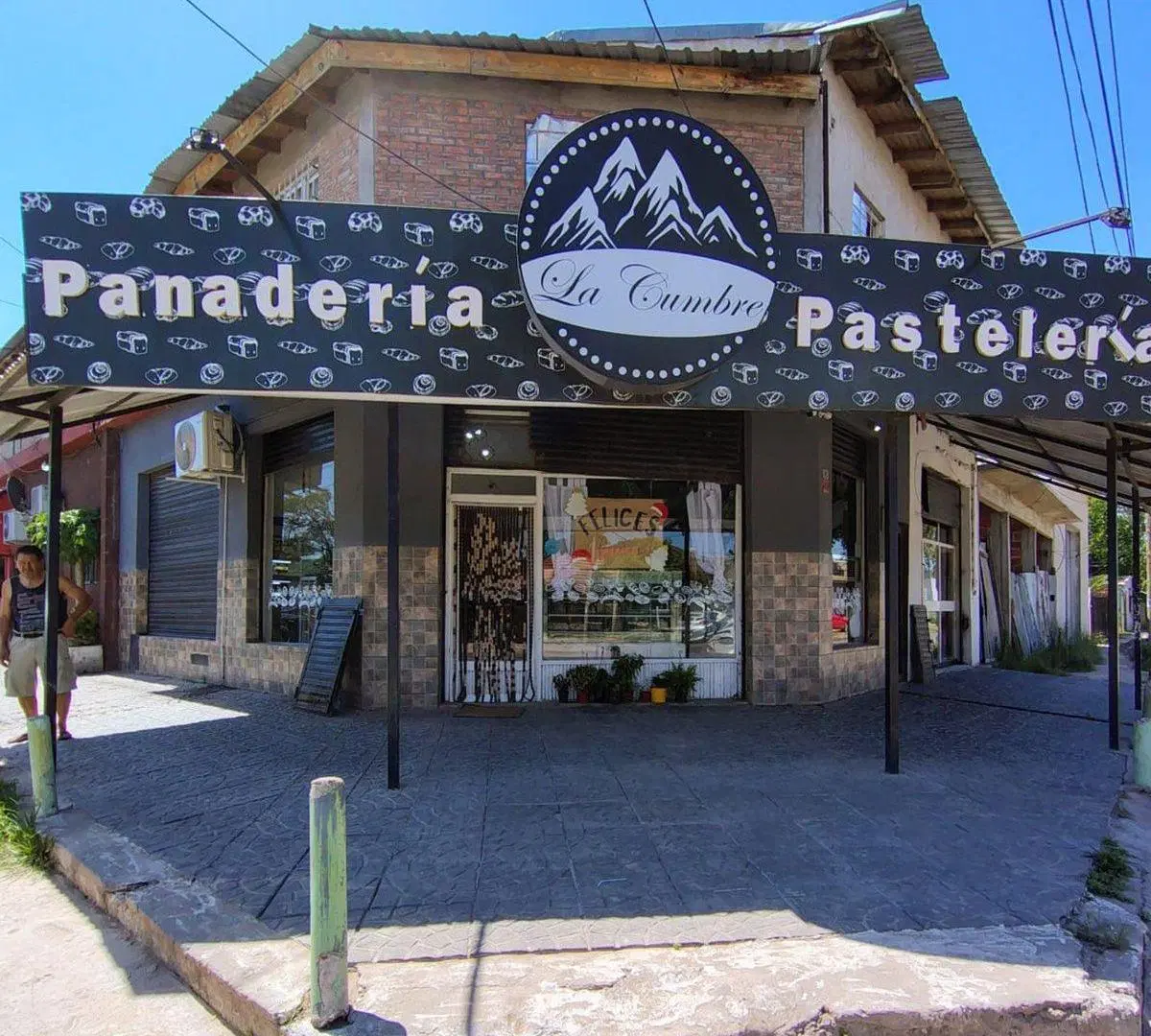 LOCAL A LA VENTA- FLORENCIO VARELA- 4