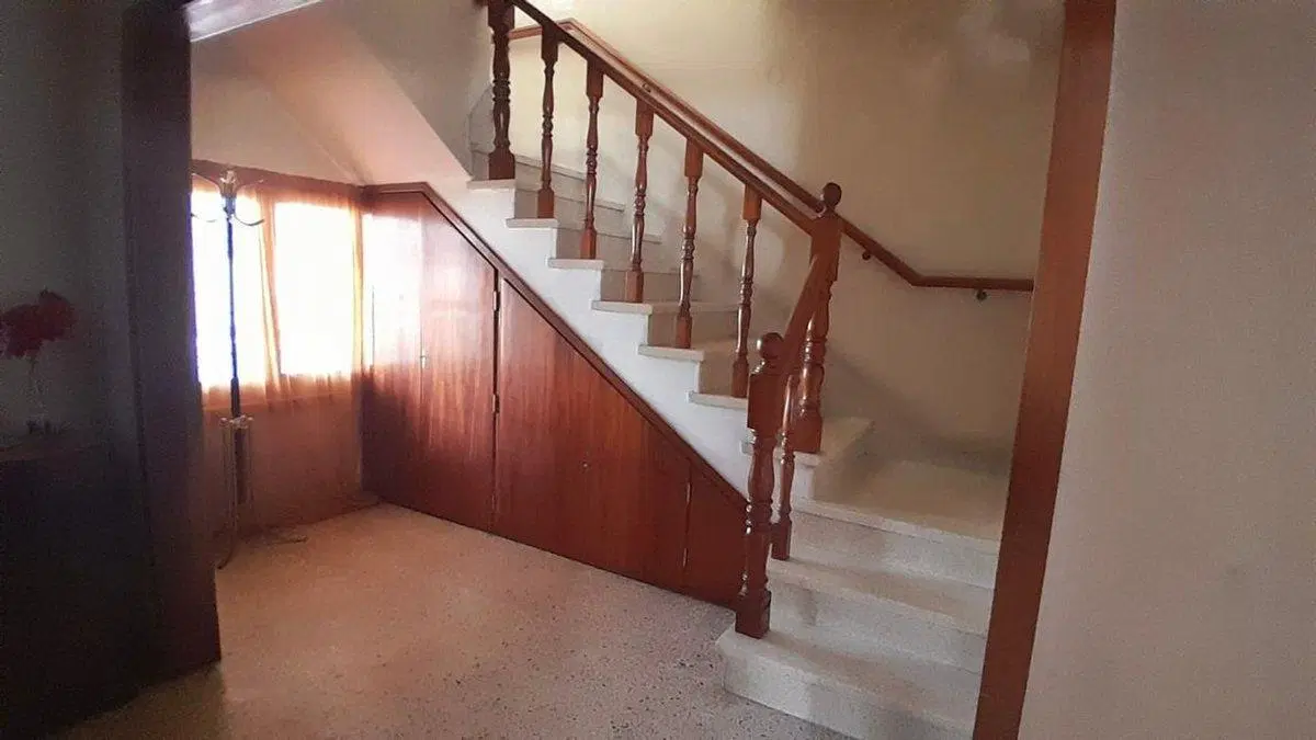 CASA  5 AMBIENTES CON LOCAL CRUCE VARELA 3
