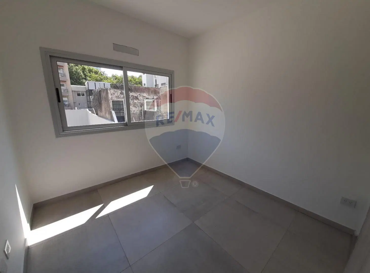 VENTA DEPARTAMENTO QUILMES CENTRO 2
