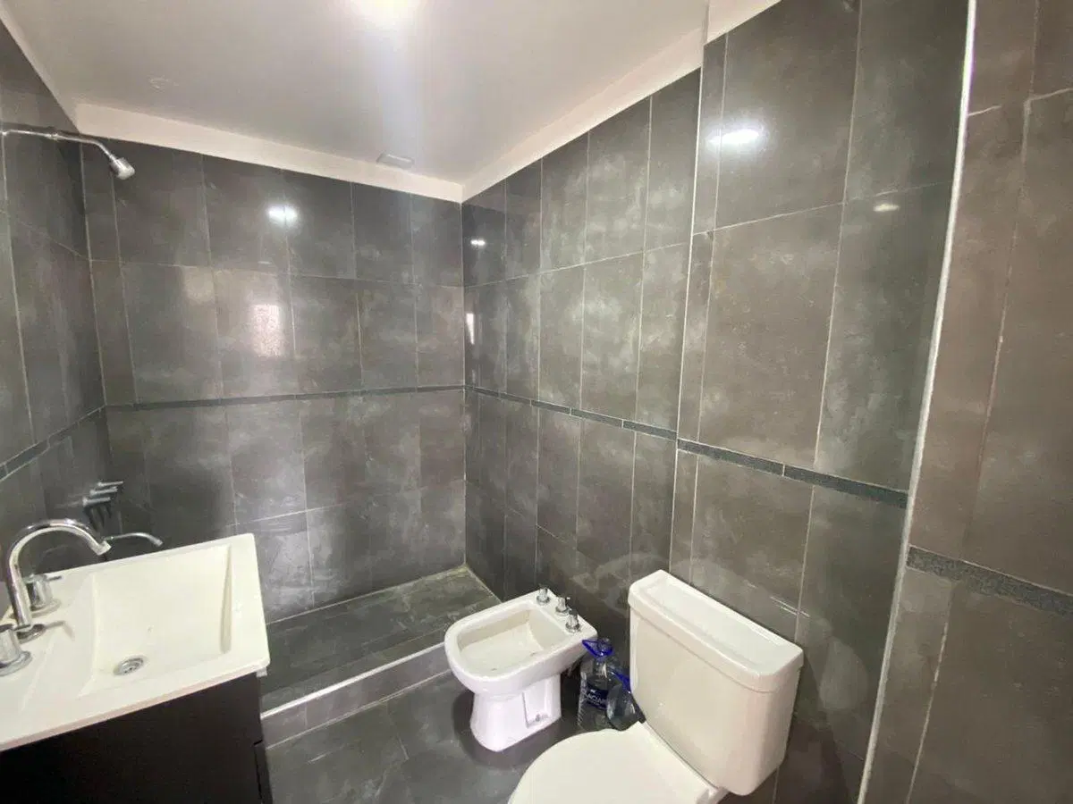 VENTA DTO  2 AMBIENTES  EN SAN JUAN PALACE 2