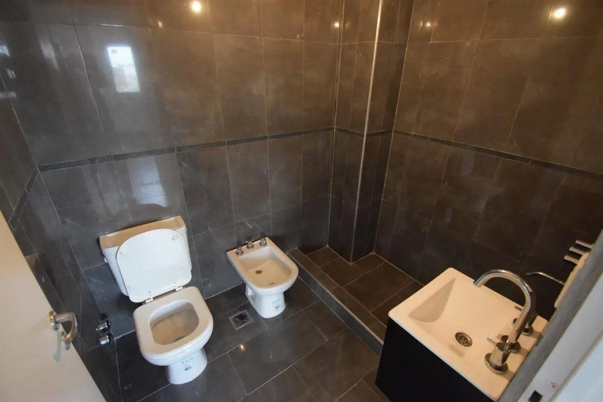 VENTA DTO  2 AMBIENTES  EN SAN JUAN PALACE 4