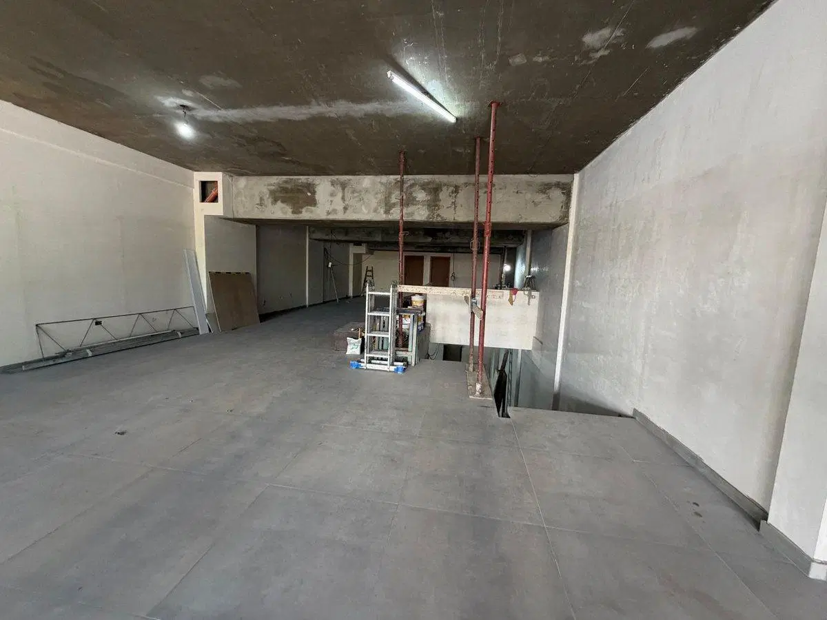 LOCAL COMERCIAL VARELA CENTRO 330M2 5