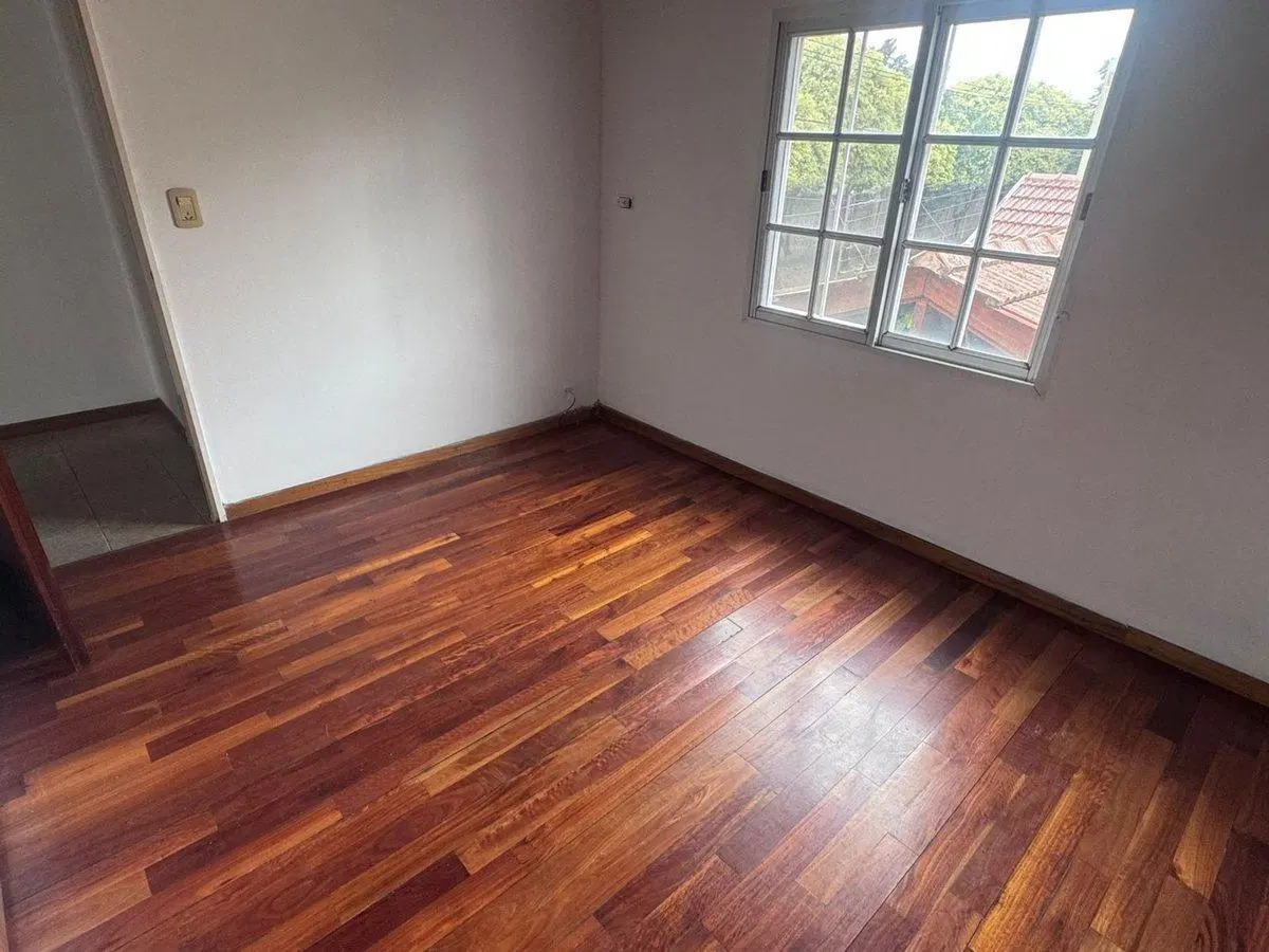 Casa en venta Dúplex 3 ambientes Quilmes 8