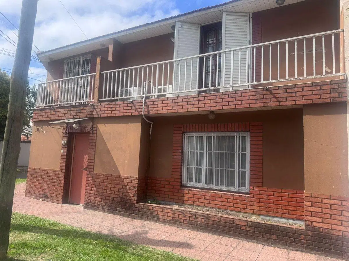 Casa en venta 3 ambientes Duplex Quilmes 4