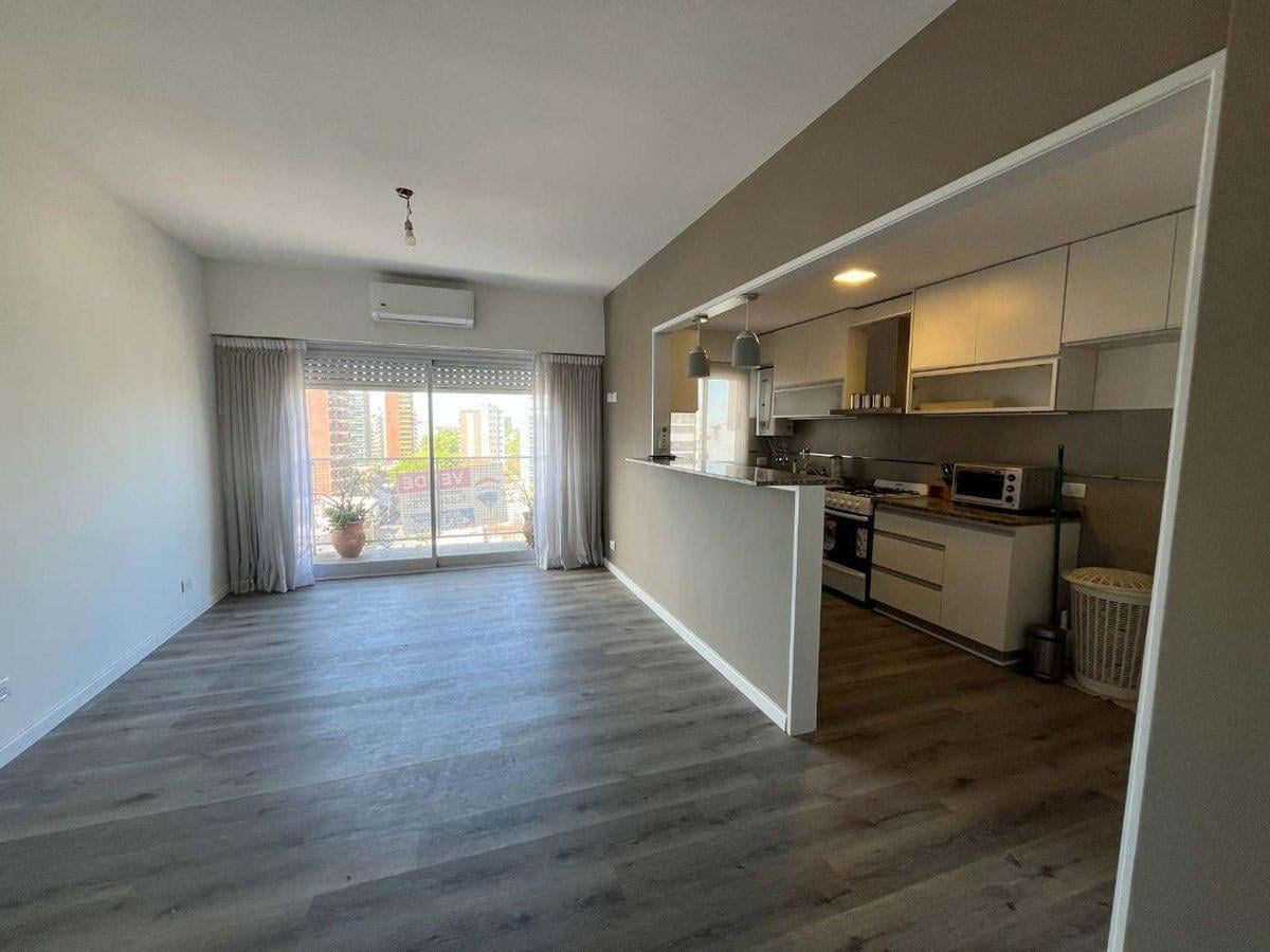 VENTA DEPARTAMENTO 2 AMBIENTES CON BALCON