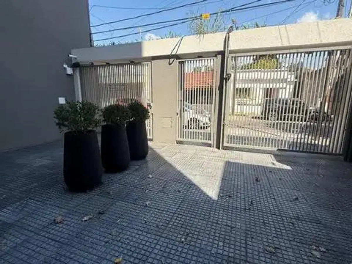 VENTA MONOAMBIENTE A ESTRENAR QUILMES 3
