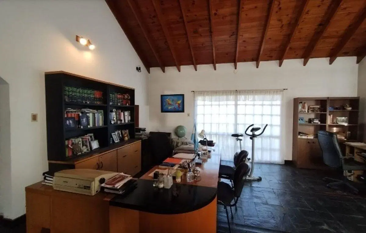 VENTA CASA 3 AMBIENTES QUILMES OESTE  CON JARDIN 2