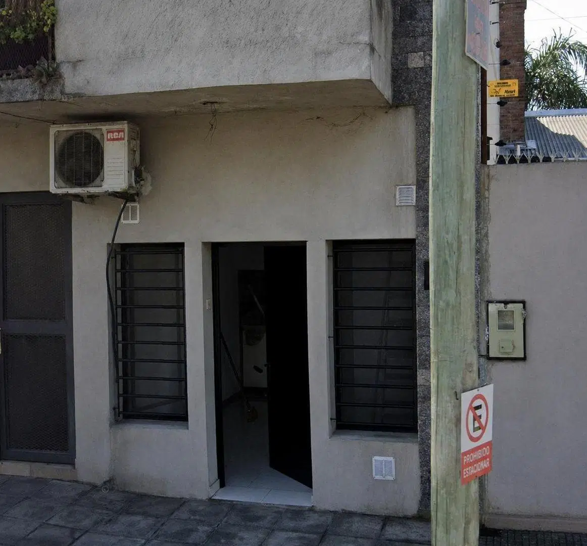 VENTA MONOAMBIENTE APTO PROFESIONAL BERNAL CENTRO 4