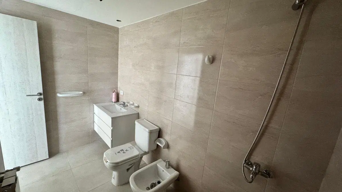 VENTA DEPARTAMENTO 2 AMB FLORENCIO VARELA 2